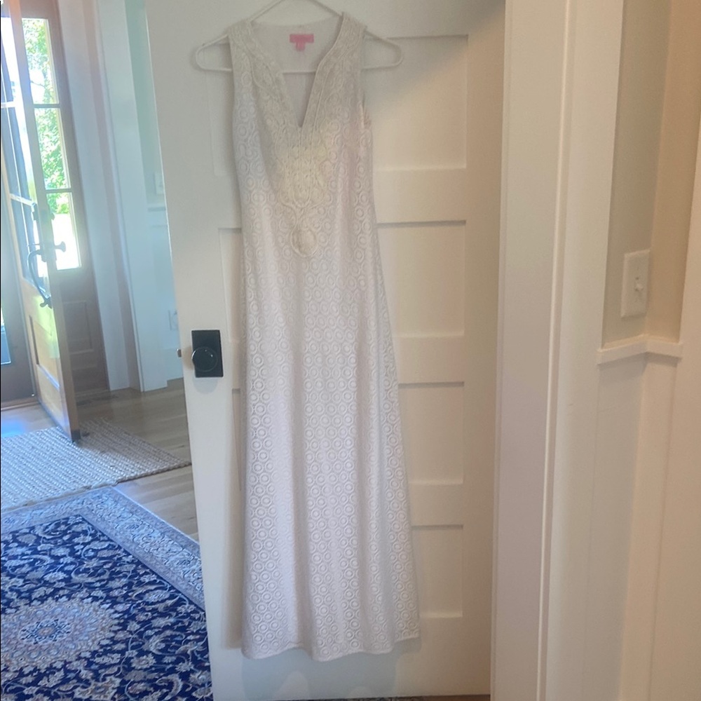 Lilly Pulitzer White Sleeveless V-Neck Gown